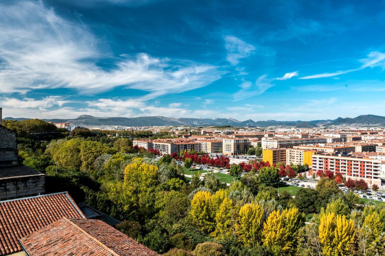 Pamplona Catedral Hotel Bagian luar foto