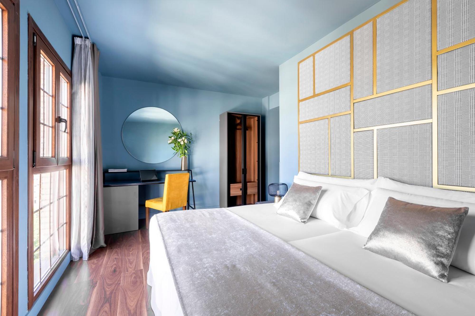 Pamplona Catedral Hotel Bagian luar foto