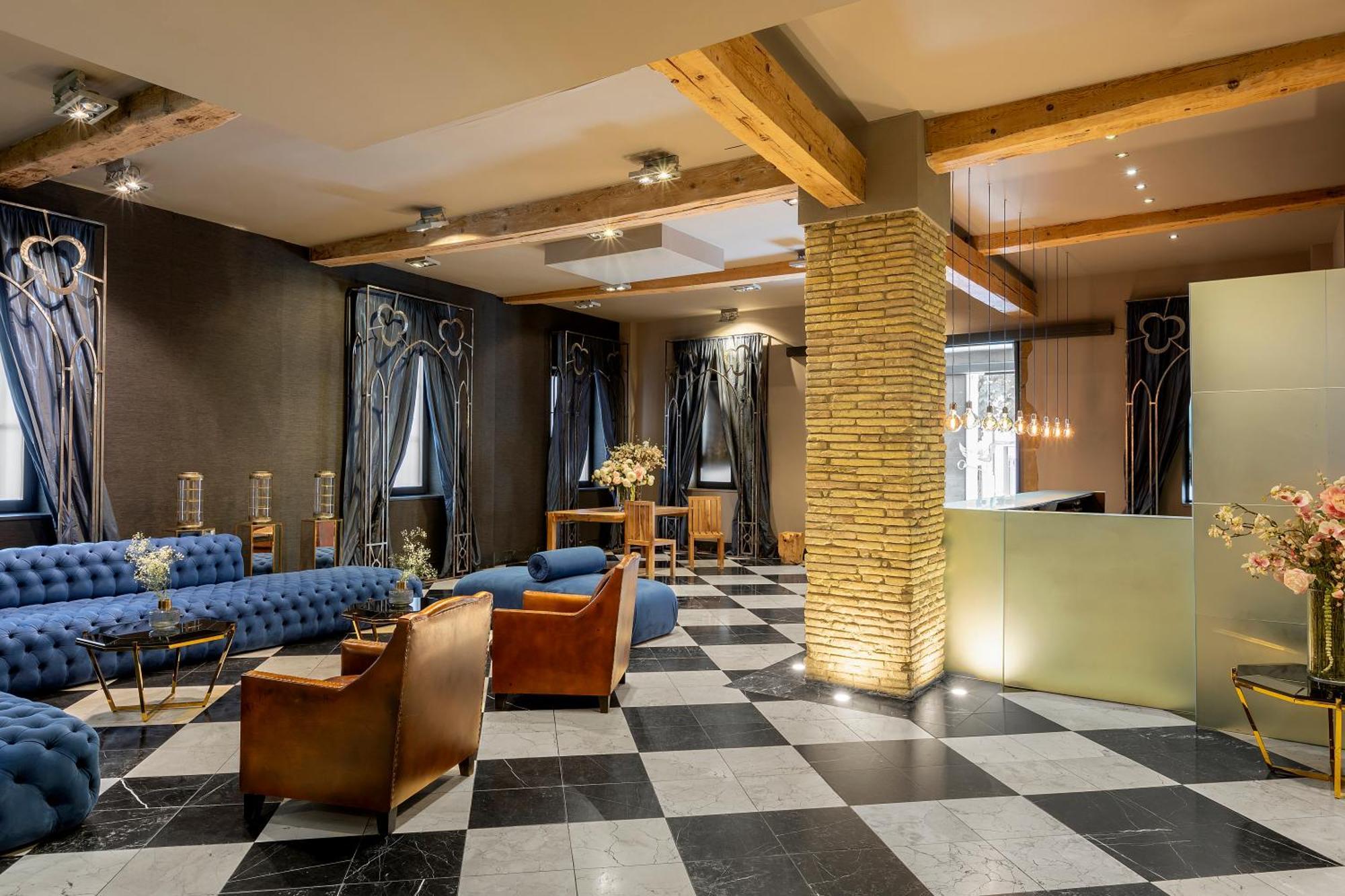 Pamplona Catedral Hotel Bagian luar foto