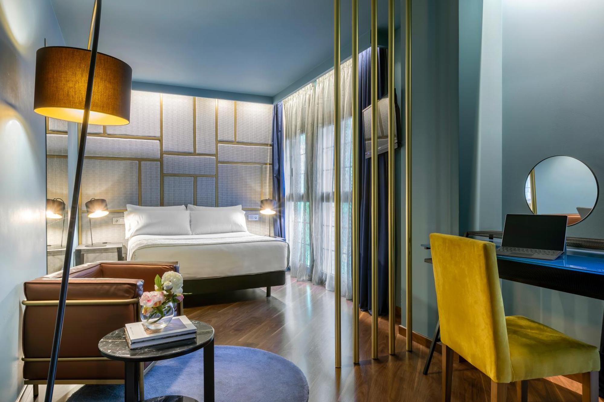 Pamplona Catedral Hotel Bagian luar foto